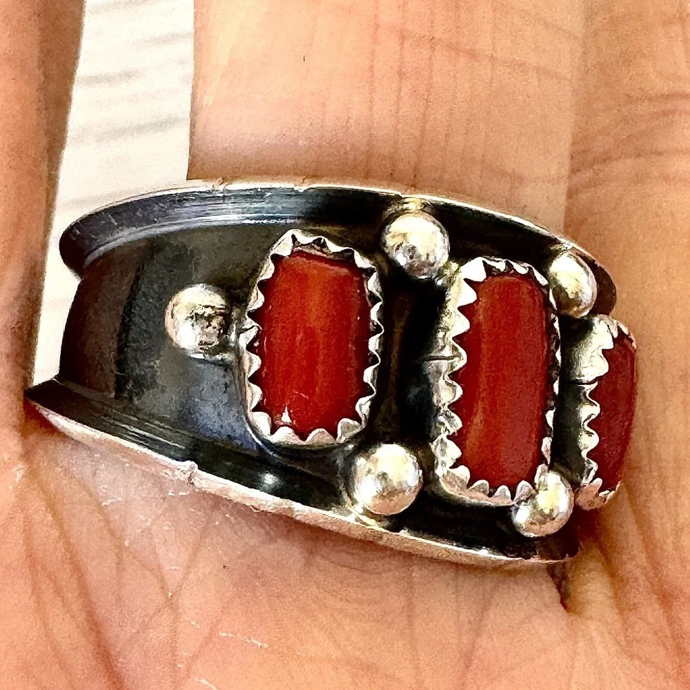 Navajo Mens Wedding Band Red Coral Ring Sz‎ 13.5 Native Amer 15mm Dark Sterling